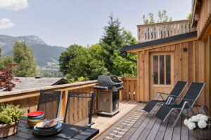 Terrasse mit Bergblick